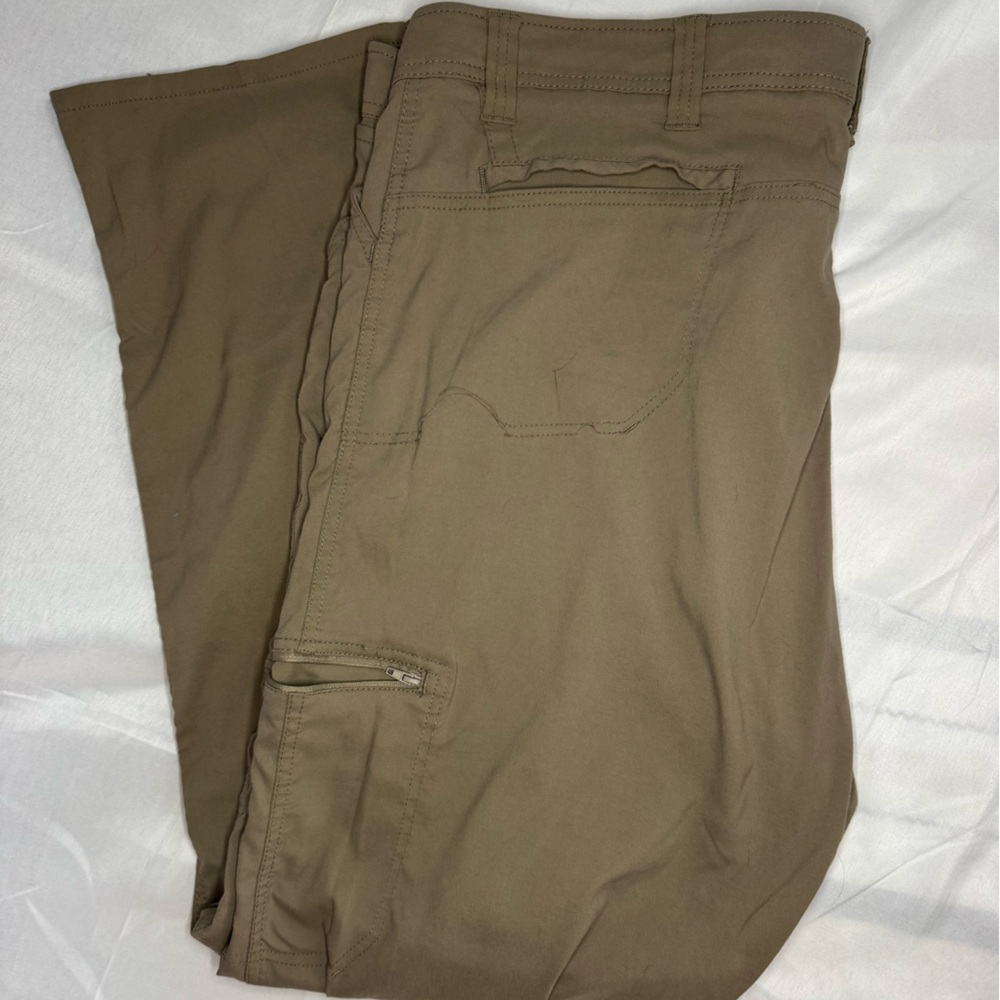 Wrangler Men's Cargo Pants in Tan #85 - Picture 3 of 3
